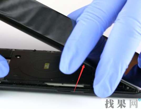 找果網(wǎng)分享三星S8換電池維修圖文教程