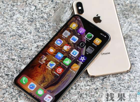 找果網告訴你iPhone XS Max手機閃屏跳屏和反應慢怎么解決？