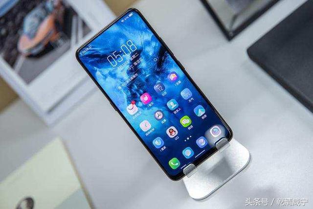 不再被硬件拖后腿，為什么vivo NEX依然被以為「智商判定機(jī)」